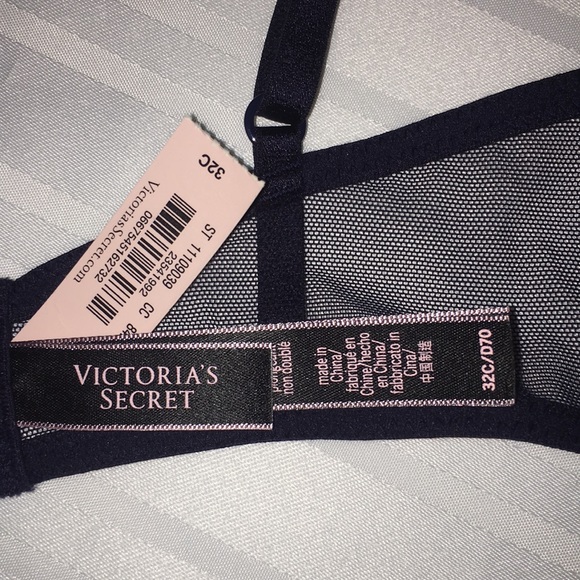 LAST ONE New VS Very Sexy Plunge Strappy Front Bra - Picture 7 of 8
